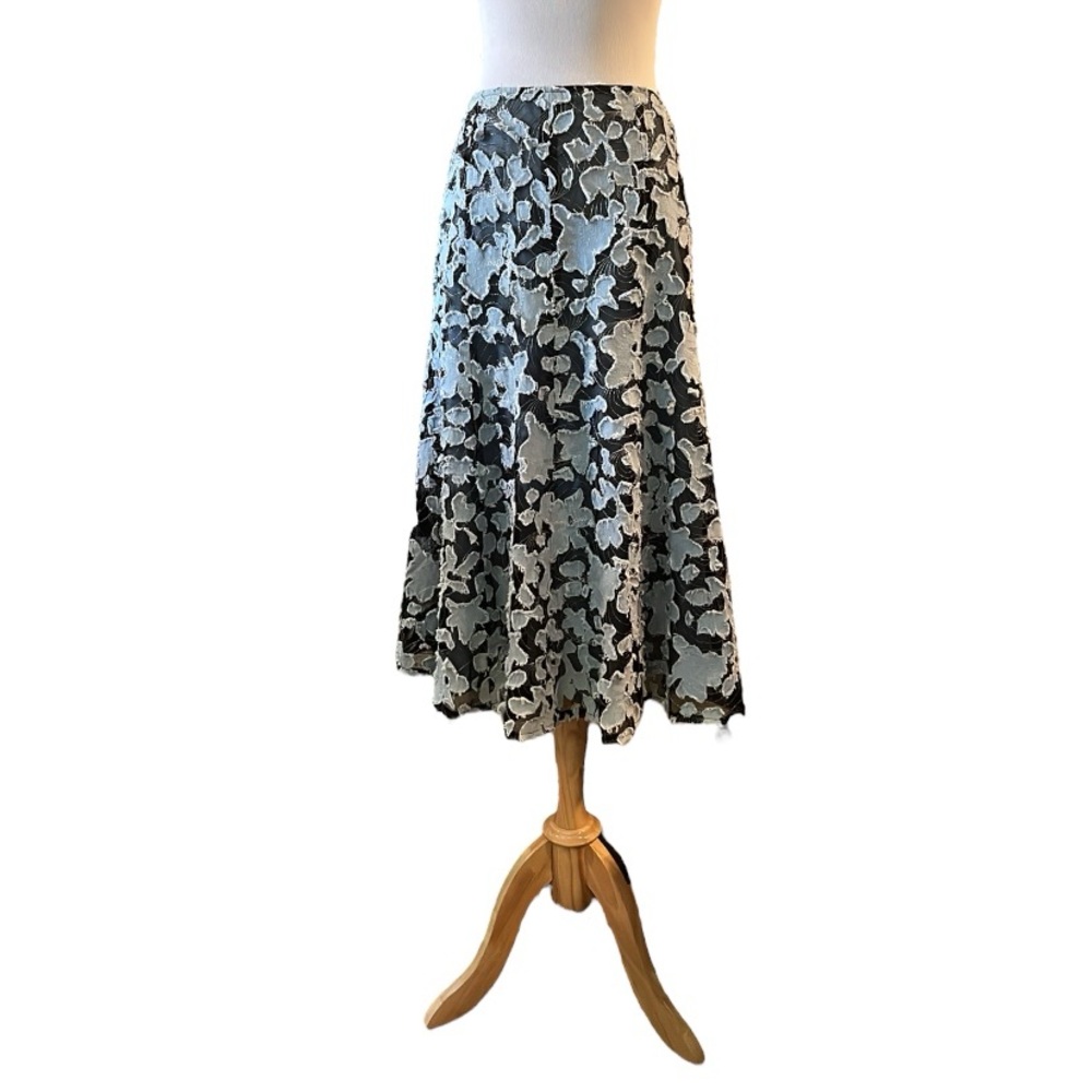 PECK & PECK FLORAL DENIM MESH OVERLAY A LINE SKIRT BLUE BLACK SILVER SIZE LARGE